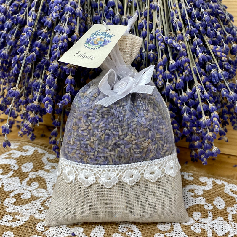 Lavender Sachets: How to Make Sachets with Vintage Fabric